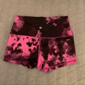 Lululemon Roll Down Boogie Shorts Size 6